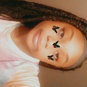 Meet your Posher, Ladasha